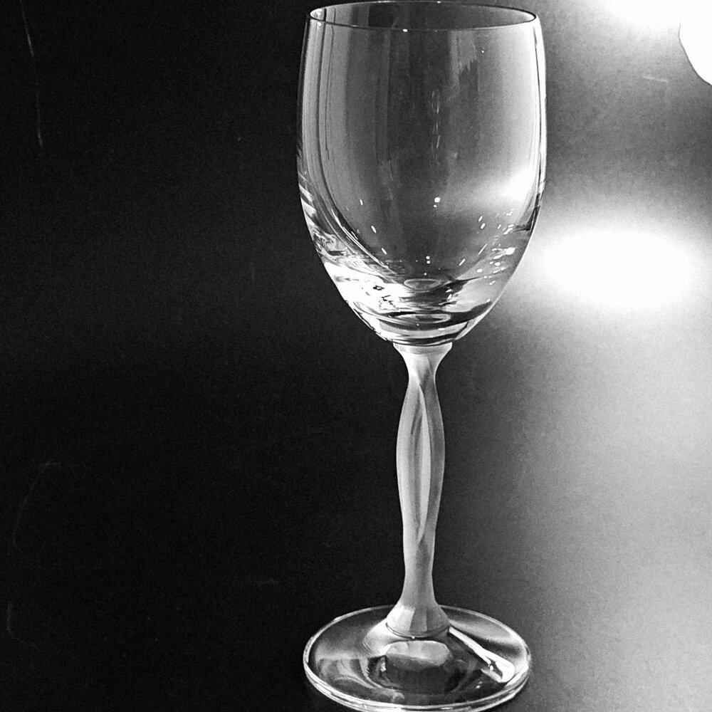 Mikasa Ballet Crystal Water Glass 8.5" frosted twist stem elegant vintage